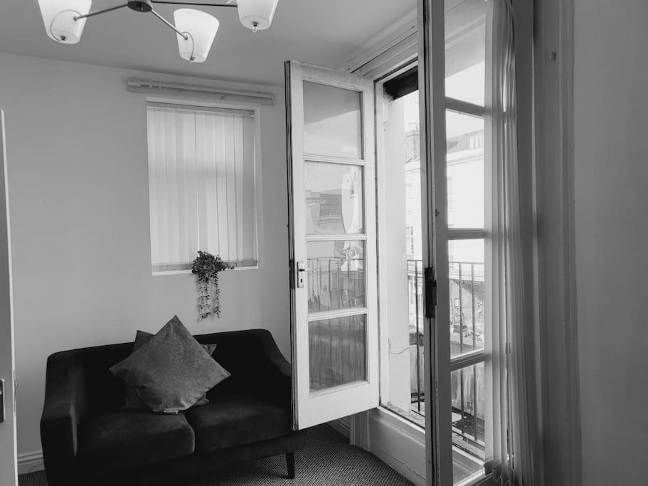 Apartamento High Street, 2 Bed, Newly Refurb Leamington Spa Exterior foto